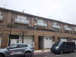 EN VENTA CASA ADOSADA DE TRES DORMITORIOS, DOS BAÑOS Y ASEO EN MURCHANTE photo 0