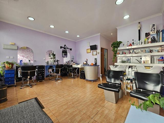 Local en venta en Alcalá de Henares de 41 m2 photo 0
