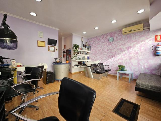 Local en venta en Alcalá de Henares de 41 m2 photo 0