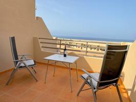 Dúplex con terraza, vistas al mar y piscina, a solo 20 metros de la playa de La Tejita 🌊☀️ photo 0