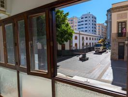 Piso en alquiler en Santa Cruz de Tenerife de 111 m2 photo 0
