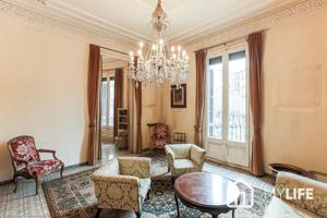 Fantástico piso señorial en venta en la Dreta de l&#x27;Eixample photo 0