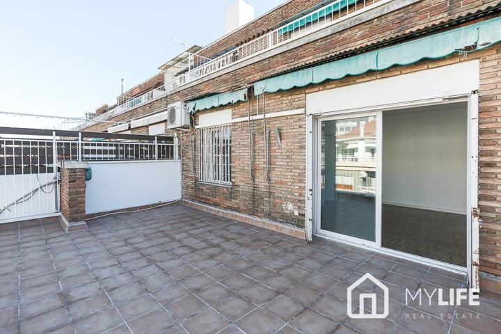 Fantástico ático en venta en l&#x27;Esquerra de l&#x27;Eixample photo 0
