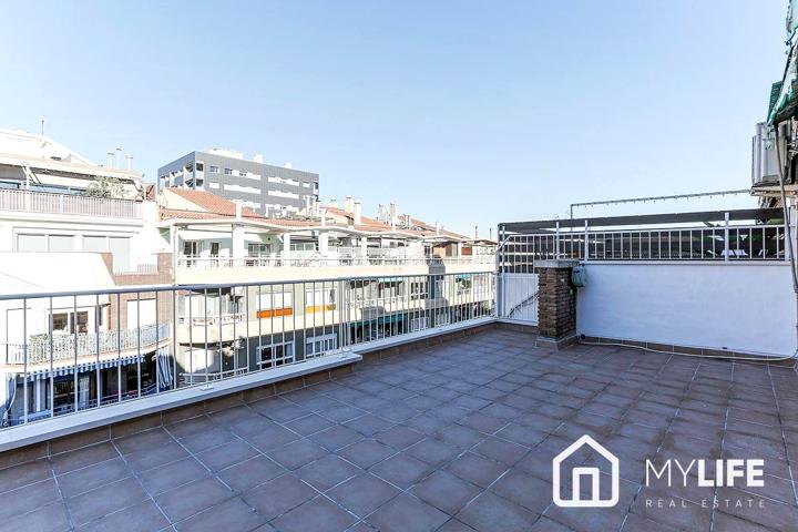 Ático en venta en Barcelona de 102 m2 photo 0