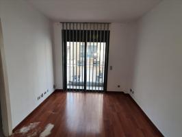 Gran oportunidad en venta en Sant Andreu photo 0