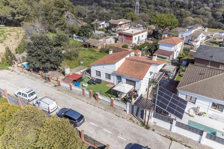Casa recien reformada para grandes familias con dos viviendas independientes photo 0