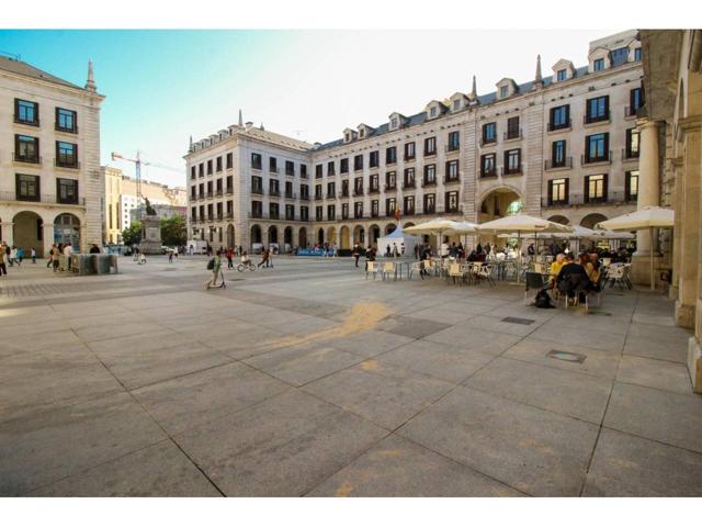 Piso en venta en Centro-Ayuntamiento(39003) photo 0