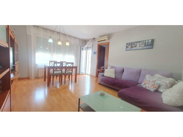 Piso en venta en Sant Vicenç de Castellet photo 0