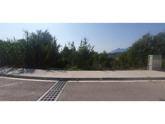 Parcela en venta en Castellgalí, urbanización Ca L'Enric de Calafell photo 0