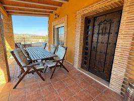 SE VENDE CASA CON TERRENO EN ALGUAZAS photo 0