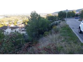 Terreno en venta en La Bisbal del Penedès photo 0