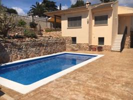 Chalet vacacional con piscina photo 0