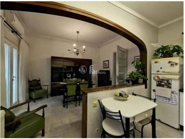 Venta de un piso en Balaguer photo 0