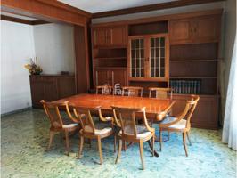 Piso en venta en Universitat(25003) photo 0