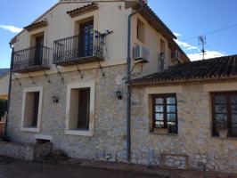Villa En venta en La Vall de Laguar photo 0