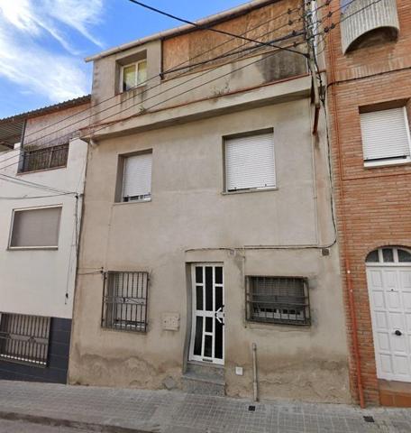 Casa Adosada de 3 dormitorios y 1 baño. photo 0