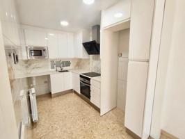 PISO DÚPLEX COMPLETAMENTE REFORMADO DE 4 DORMITORIOS Y 3 BAÑOS. photo 0