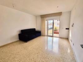 PISO DÚPLEX COMPLETAMENTE REFORMADO DE 4 DORMITORIOS Y 3 BAÑOS. photo 0
