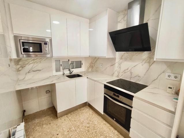 PISO DÚPLEX COMPLETAMENTE REFORMADO DE 4 DORMITORIOS Y 3 BAÑOS. photo 0