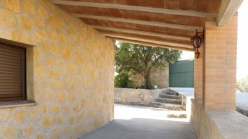 Finca con casa de dos plantas, terreno llano y polivalente. Encanto rural y vistas increíbles!! A 5 minutos de Sentmenat y Caldes de Montbui photo 0