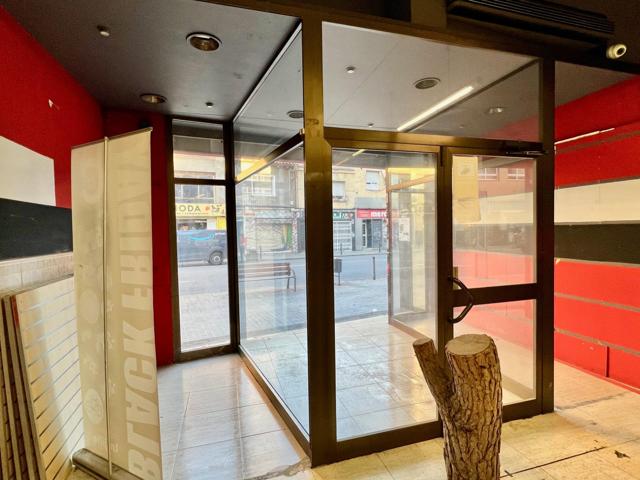 Edificio en venta de 4 plantas con local comercial. (edificable para la construcción de viviendas.) photo 0