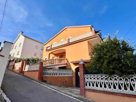 CASA A 4 VIENTOS, CON DOS VIVIENDAS INDEPENDIENTES! photo 0