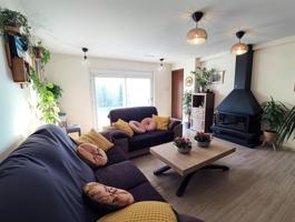 Acogedora y cálida casa de 3 dormitorios con vistas al mar espectaculares, totalmente despejadas y varias zonas de exterior en PINEDA DE MAR!!! photo 0