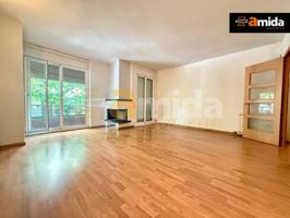 Piso en venta en CENTRE photo 0