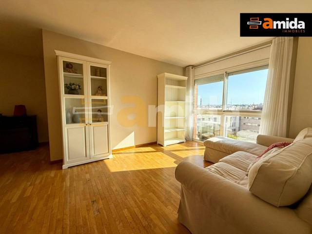 Piso en alquiler en CENTRE photo 0