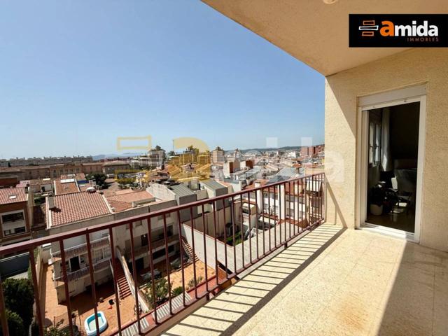 Piso en venta en CENTRE photo 0