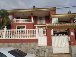 Chalet unifamiliar en venta en Las Torres de Cotillas photo 0
