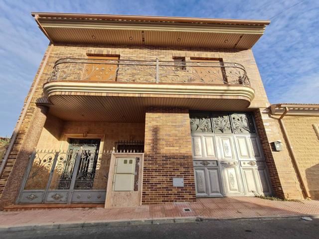 Chalet en Las Torres de Cotillas photo 0