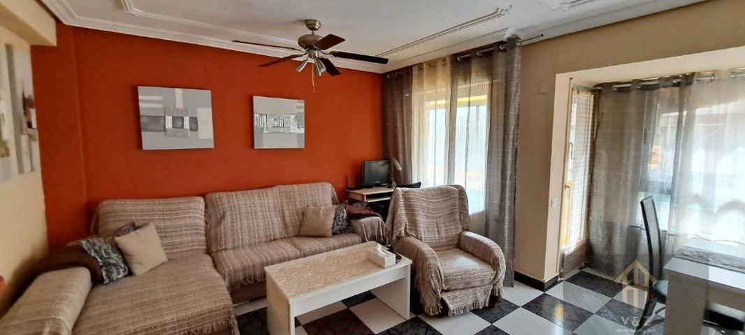 Piso En venta en Campoamor, Alicante photo 0