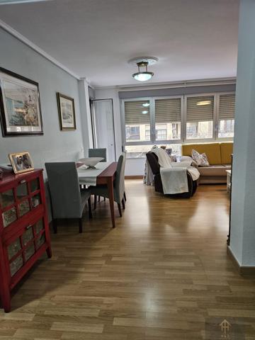 Piso En venta en Campoamor, Alicante photo 0
