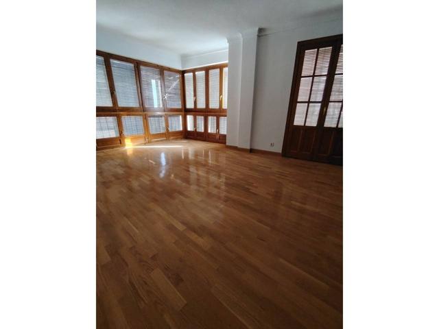 Piso en venta en Corredera photo 0