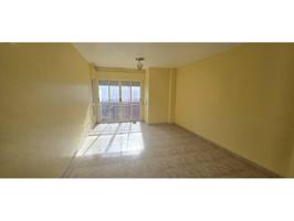 Venta de piso en Lorca photo 0