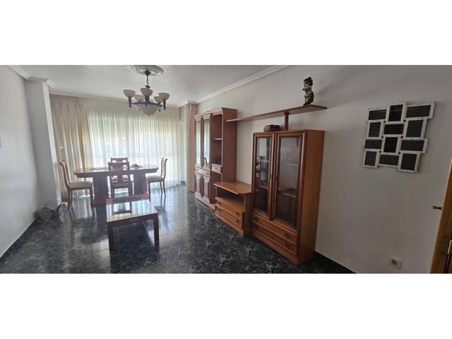 Venta de un piso en Lorca photo 0