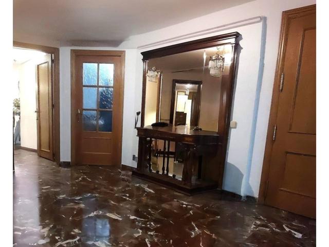 PISO EN VENTA EN AVENIDA JUAN CARLOS I. photo 0