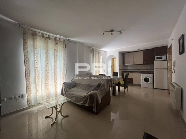 Apartamento en alquiler en Centro-Catedral photo 0