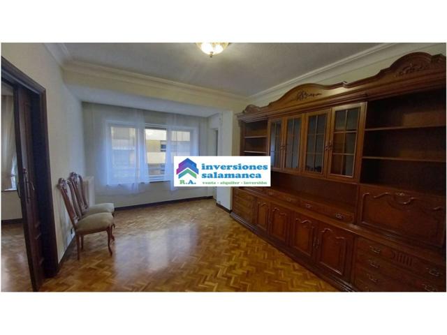 Piso en venta en Carmelitas photo 0