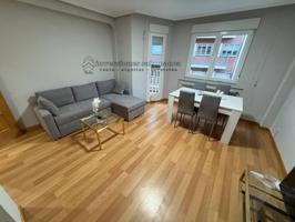 Piso en venta en Carmelitas(37007) photo 0