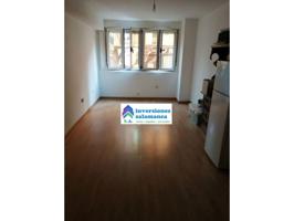 Piso en venta en Carmelitas(37006) photo 0