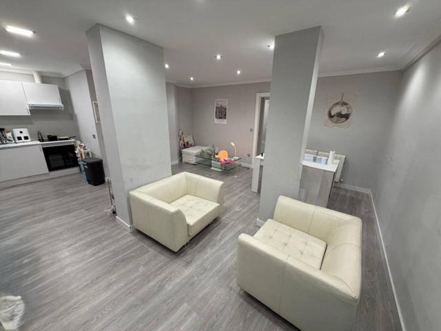 Piso en venta en Carmelitas(37006) photo 0