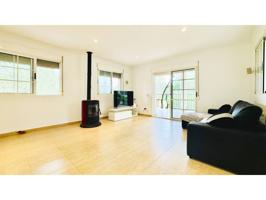 Chalet en venta en Los Pinares-La Masia(46117) photo 0