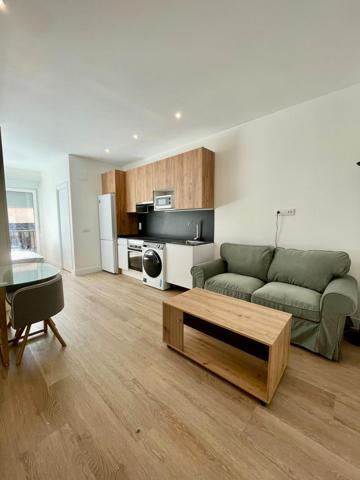 Piso En alquiler en Barrio De Begoña, Madrid photo 0