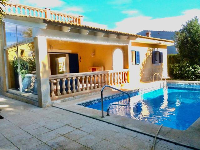 EN EXCLUSIVA - CHALET INDEPENDIENTE CON PISCINA photo 0