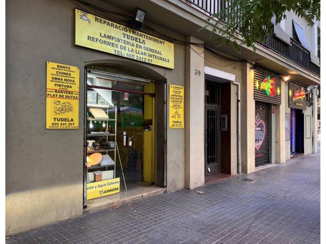 En exclusiva, local comercial en venta photo 0