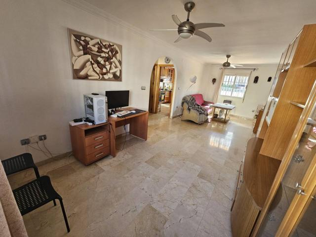 CASA ADOSADA EN LA ENTRADA DE CULLAR VEGA, 3 DORMITORIOS, 2 BAÑOS, PATIO 45 METROS, GARAJE photo 0