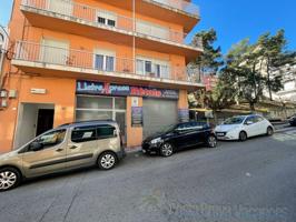 Local En venta en Blanes photo 0