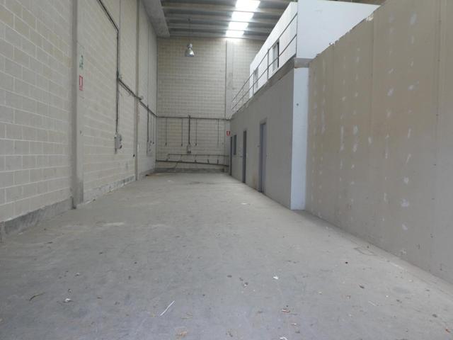 Nave Industrial en venta en Tudela de 200 m2 photo 0